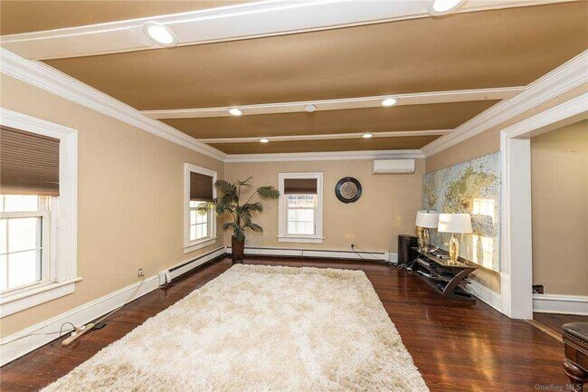 Building Photo - 36 Althouse Ave
