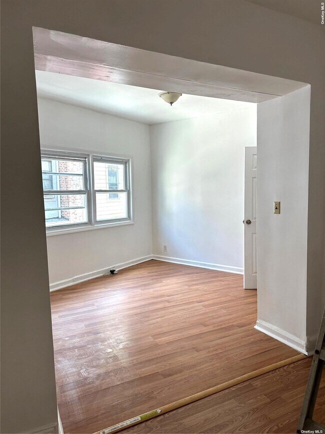 Building Photo - 37-15 65th St