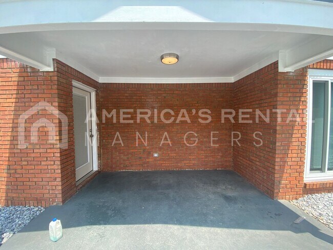 Foto del edificio - Home for rent in Pelham!!!