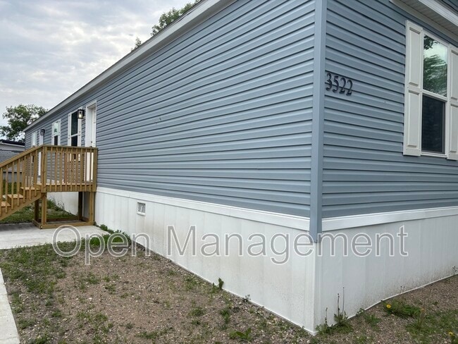 Building Photo - 1001 Gibraltor Ave