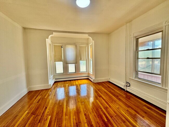 Foto del edificio - 30 Pleasant St