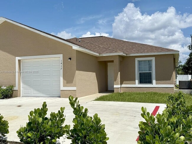 Building Photo - 1417 Academy Blvd