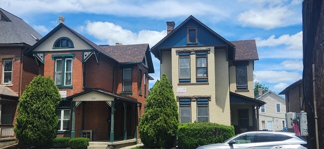 Building Photo - 112 King Ave