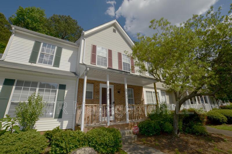 6454 Windsor Gate Ln, Charlotte, NC 28215 Condo for Rent in Charlotte