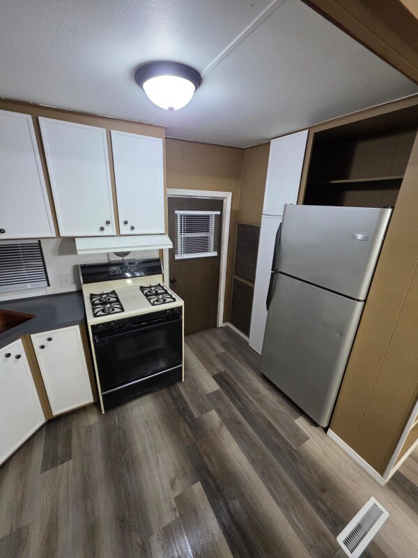 Foto principal - 905 W 37th Ave