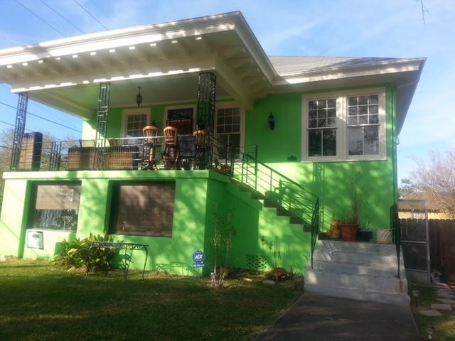 Sede internacional Green - 8437 S Claiborne Ave