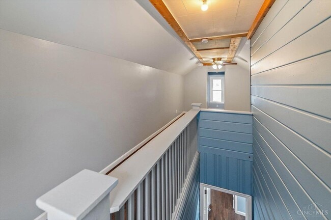 Building Photo - 740 Allen Ave