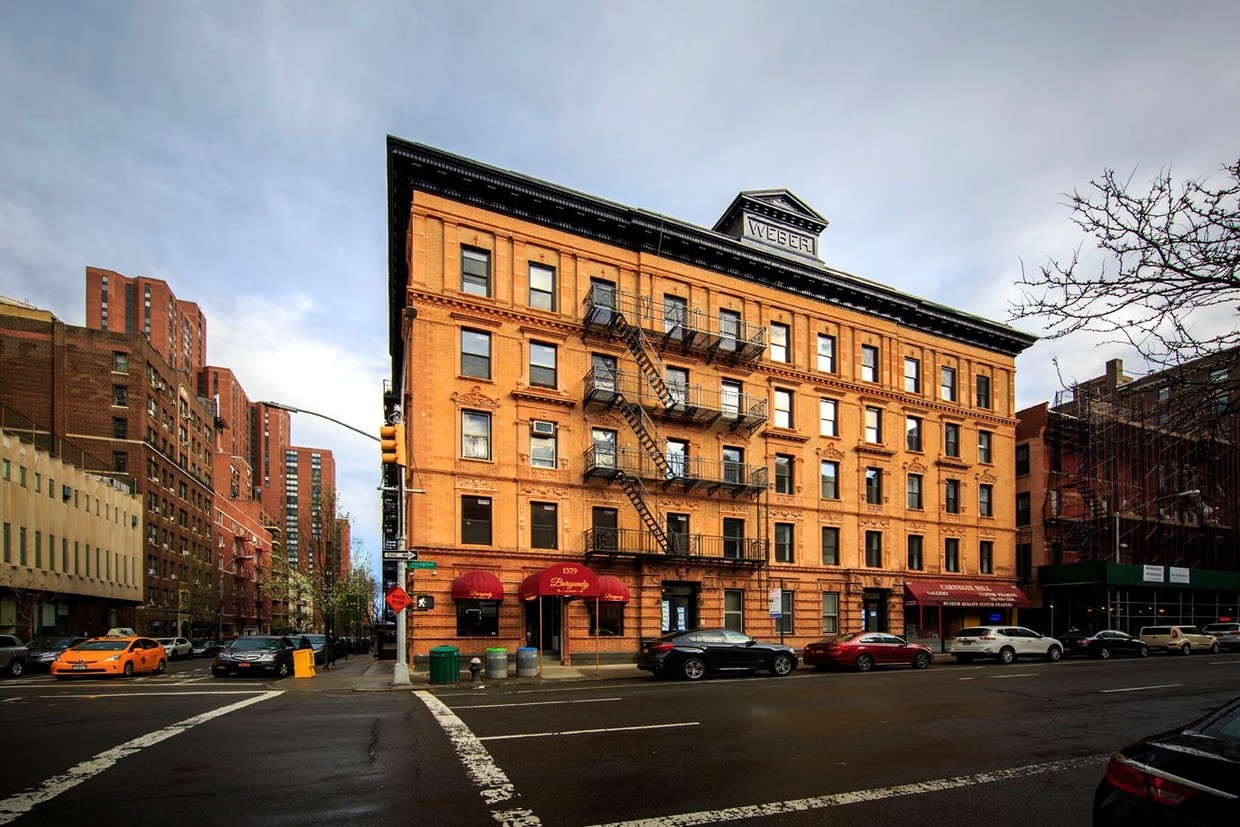 Primary Photo - 1377 Lexington Avenue