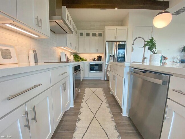 Foto del edificio - 411 Rose Branch Way