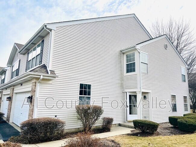 Foto del edificio - 2340 Stoughton Cir