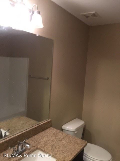 Building Photo - 5 br, 3 bath House - 618 Sweetbay Parkway