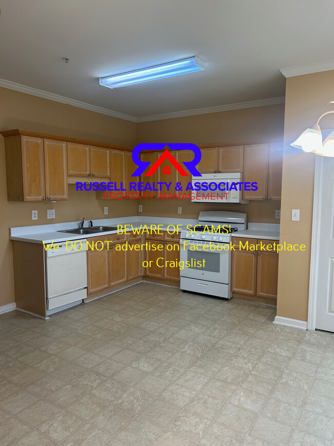 Building Photo - 536 Treymoor Lake Cir