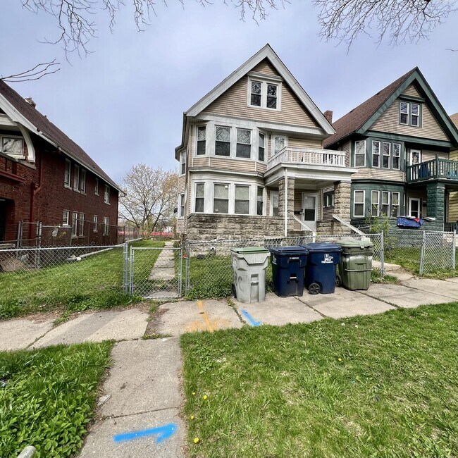 Building Photo - 2859 N 2nd st