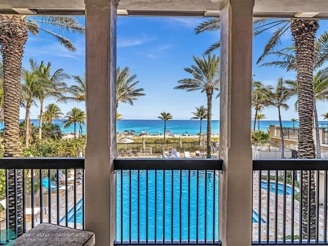 Building Photo - 4444 El Mar Dr