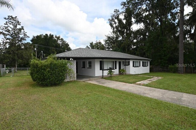 Foto del edificio - 37017 Meridian Ave