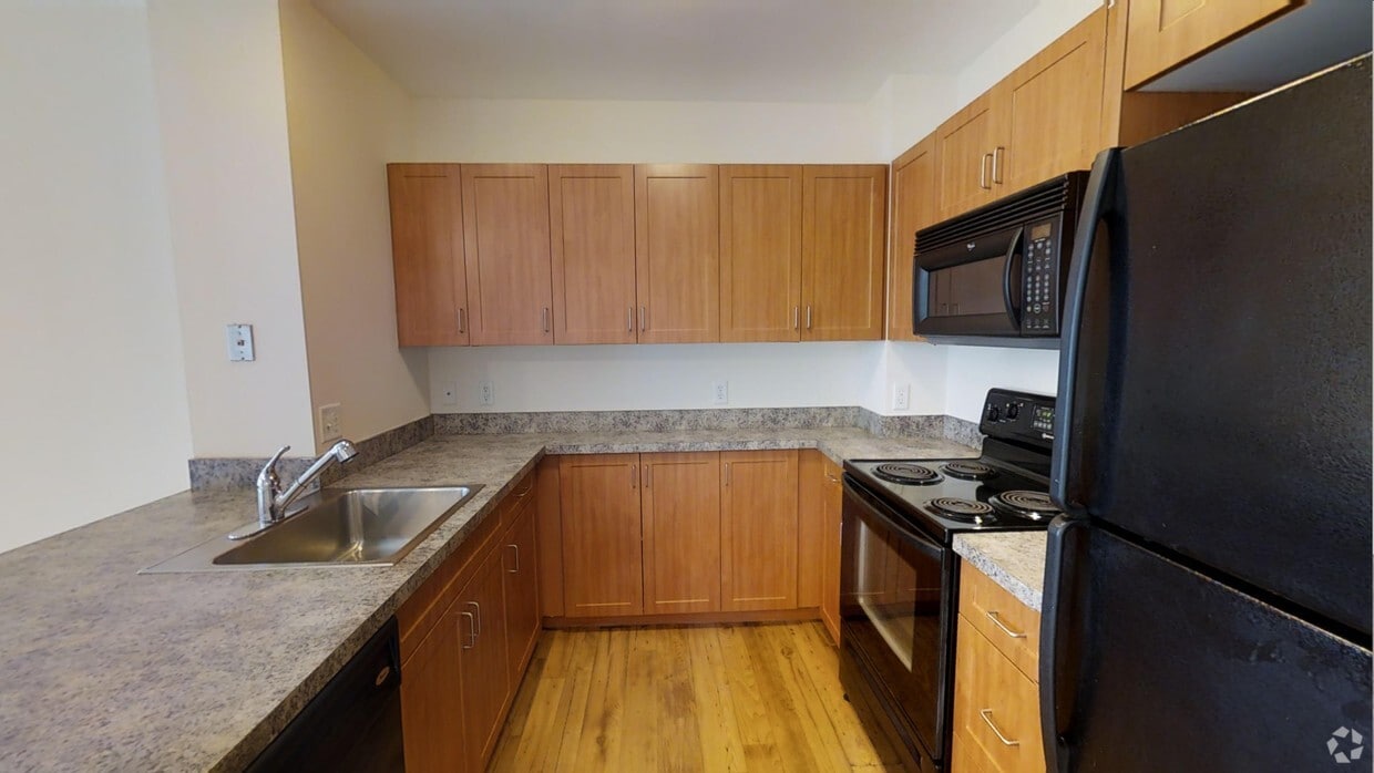 Photo - Longview Place Apartments