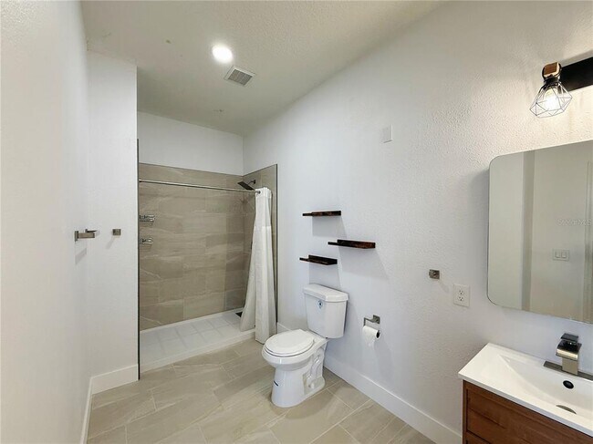 Foto del edificio - 194 Sand Ridge Dr