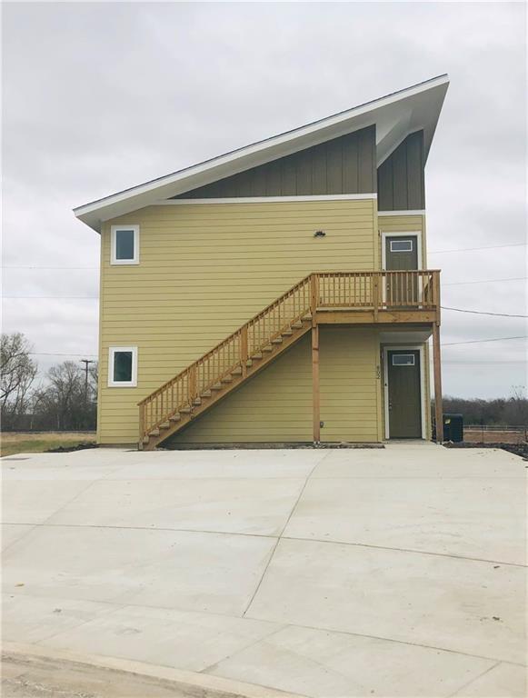 803 Hallie Cove, Lockhart, TX 78644 Townhome Rentals in Lockhart TX