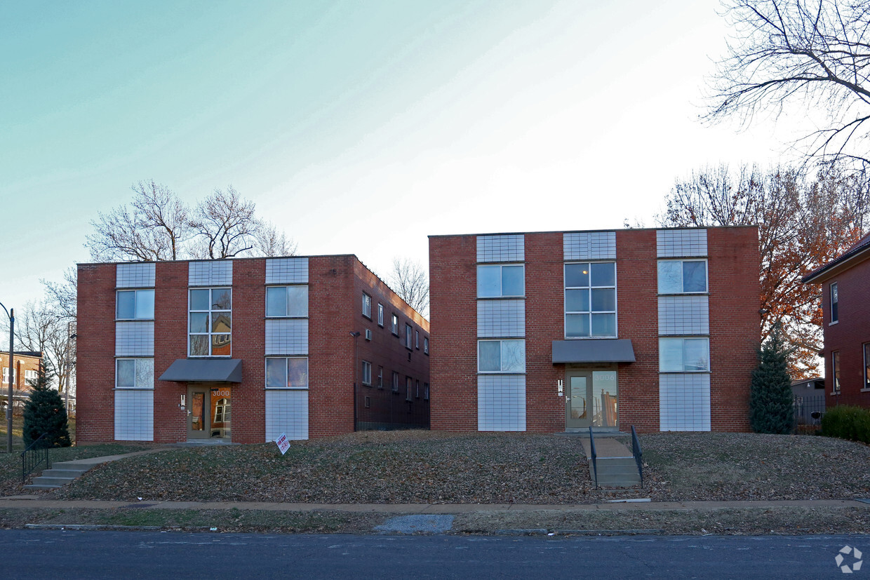 Saint Louis University Apartments