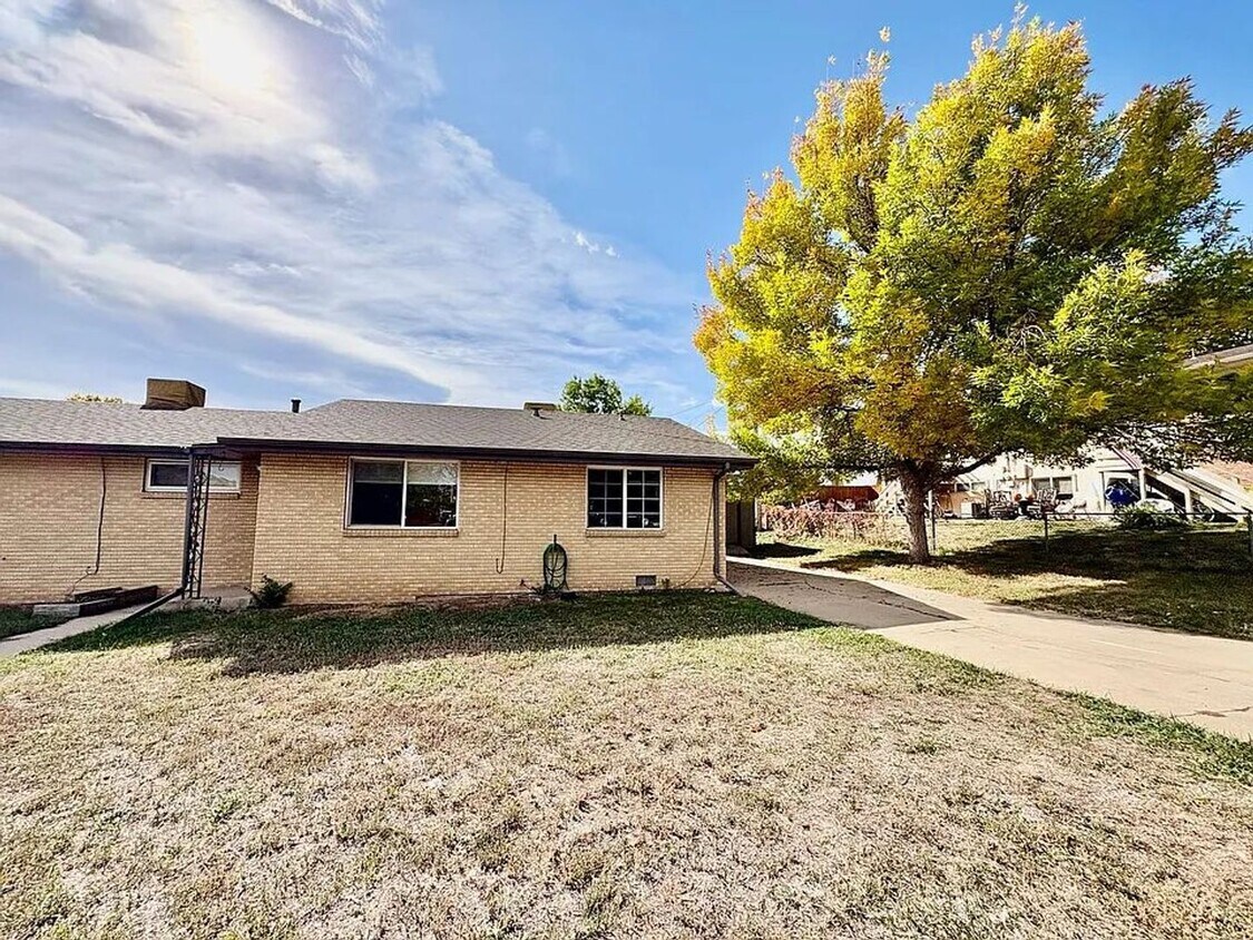 Primary Photo - Duplex Unit Now Available!