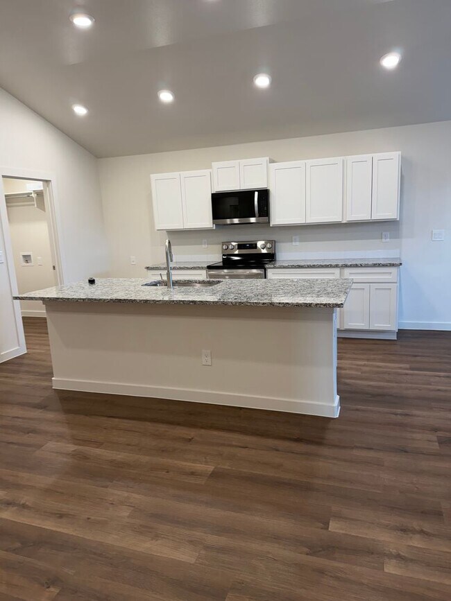 Foto del edificio - Harvest Neighborhood Beauty