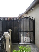 Building Photo - 26641 Eldridge Ave
