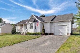 Building Photo - 1219 Woods Edge Dr