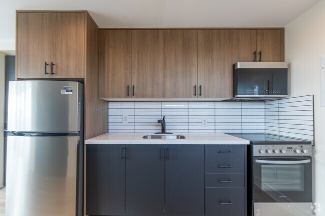 BACHELOR - 465SF - Cuisine - Victoria Village Towers