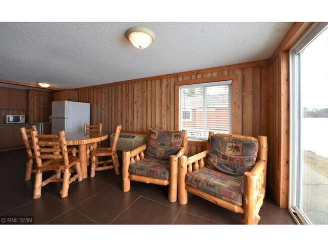 Foto del edificio - 2 Bedrooms, 1 Bathroom Furnished Cabin in ...