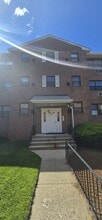 Building Photo - 220 Prospect Ave