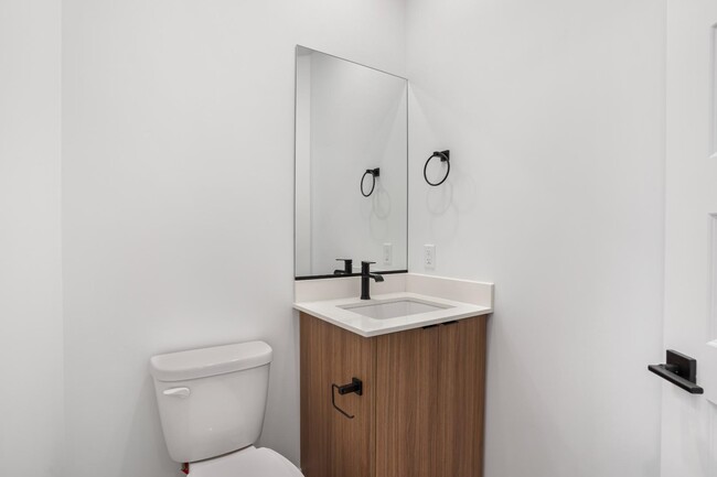 Foto del edificio - 325 S 1930 W