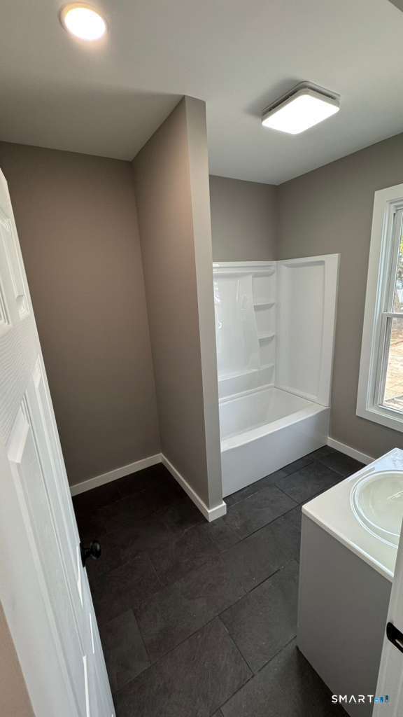 Foto del edificio - 149-151-151 Shelton St