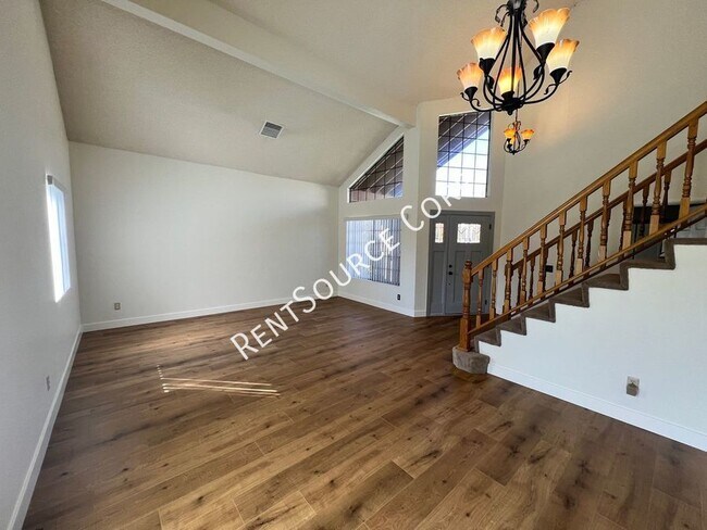 Building Photo - 4 Bedroom Two Story Home for Rent in West ...
