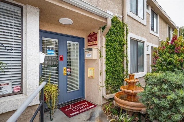 Foto del edificio - 2265 Denair Ave