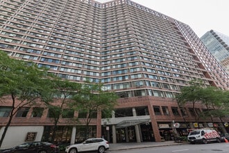 Building Photo - 211 E Ohio St
