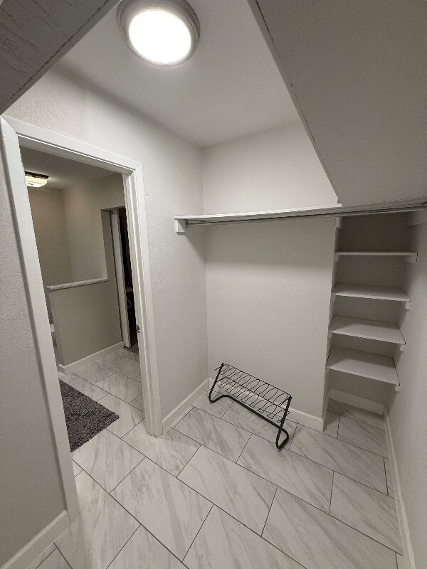 Foto del edificio - 1504 N Fielder Rd