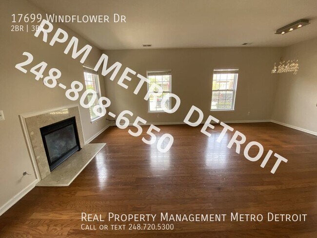 Building Photo - Beautiful Condo with Great Location,