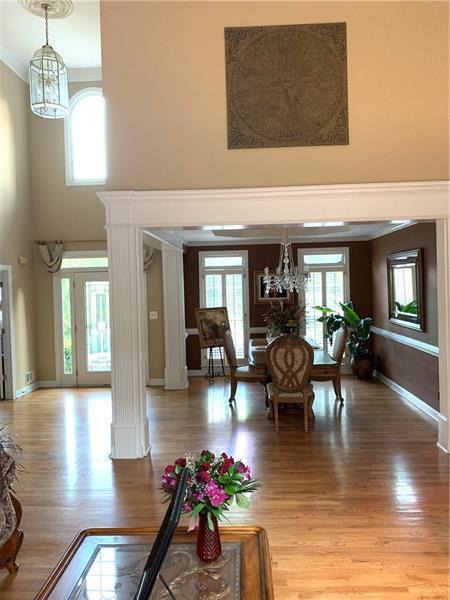 Building Photo - 325 Laurel Oak Dr