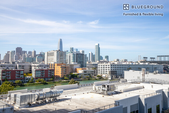 Foto del edificio - 690 Long Bridge Street