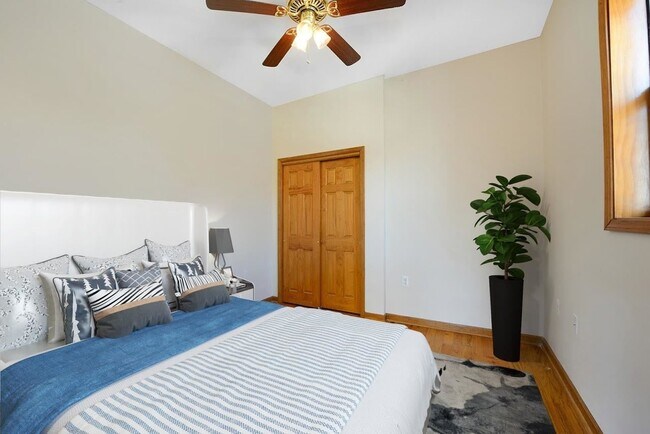 Foto del edificio - 1029 Willow Ave