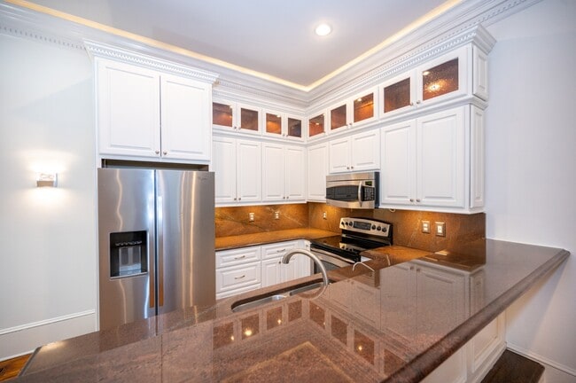 Photo - 79 Society St Townhome