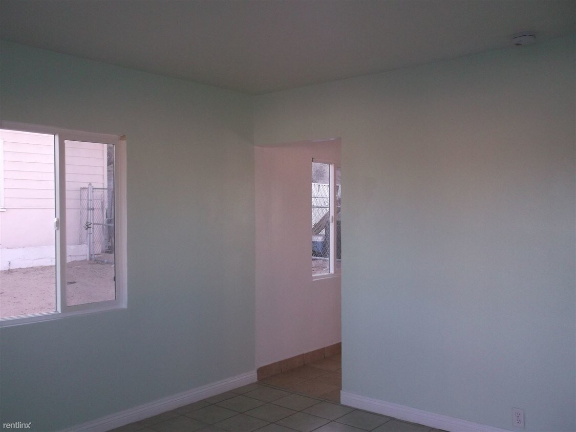 Primary Photo - 16675 Mojave Dr