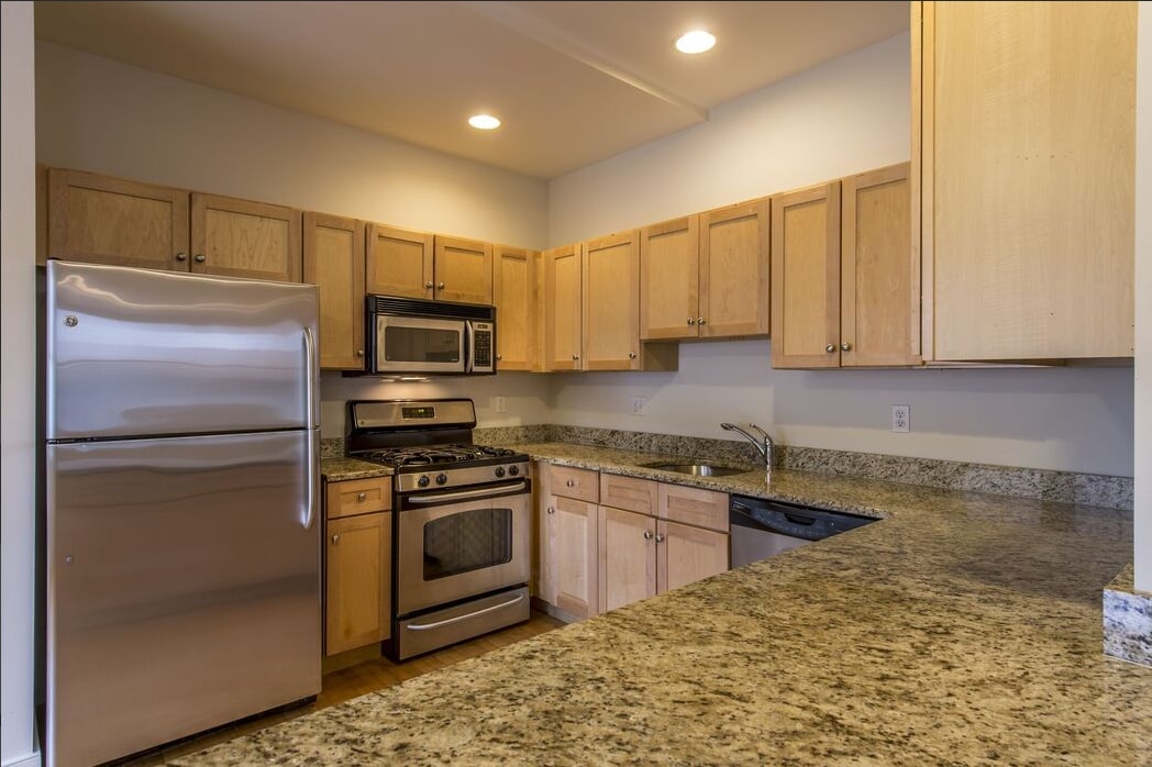 Primary Photo - 105 2nd St