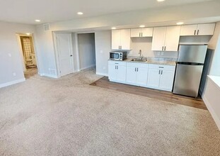 Building Photo - 10388 Wrangell Cir