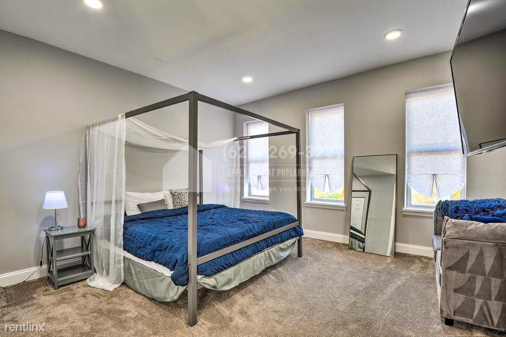 Foto principal - 3 br, 2 bath Townhome - 1332 South Hanover...