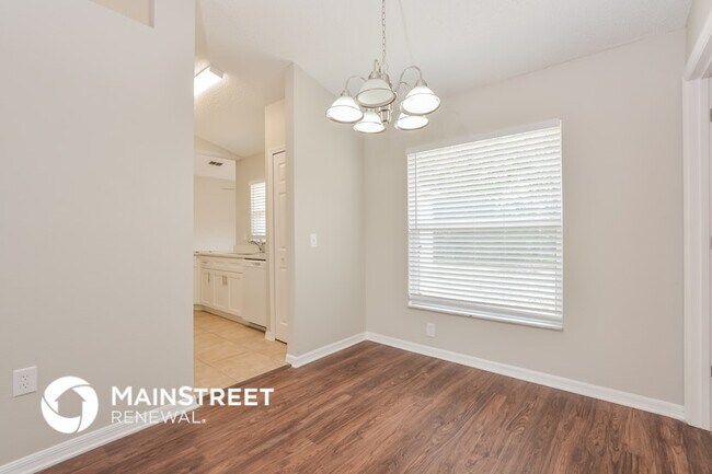 Foto del edificio - 915 Leeward Dr