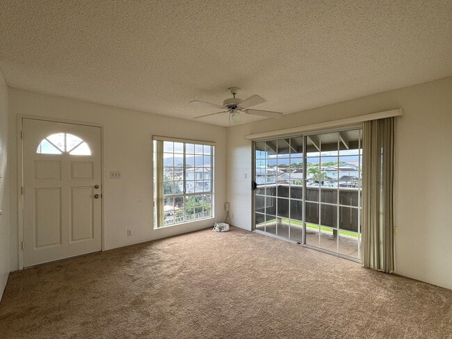 Photo - Available June 1. 1BD/1BA/1PKG at Royal Palm in Waipio. Townhome