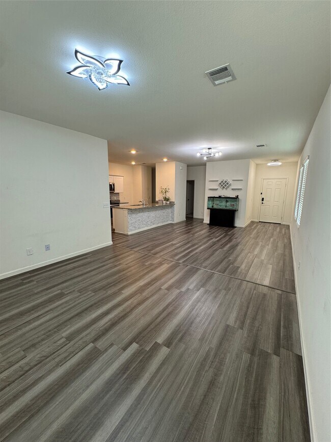 Foto del edificio - 1061 Long Bay Ct
