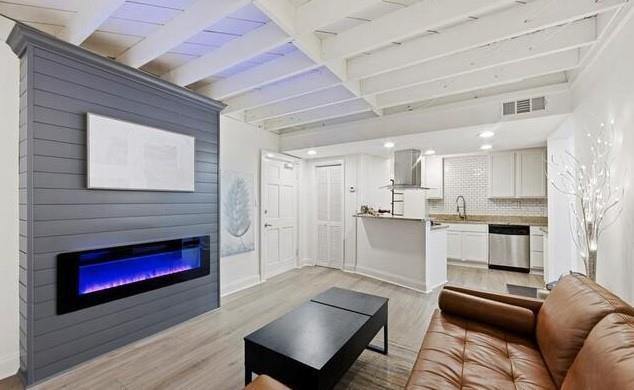 Foto principal - 799 Barnett St NE