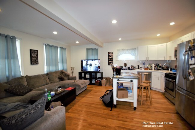 Foto del edificio - 62 Gilbert St